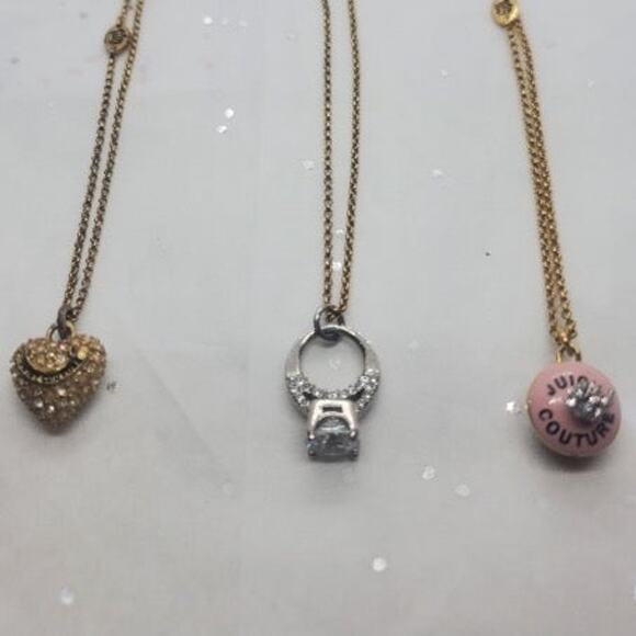 Juicy Couture Trio Of Necklaces - Vintage Y2K Jewelry - Ring Cupcake Heart - Picture 2 of 11